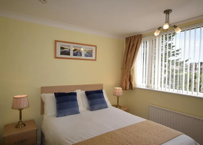 Churston Way Lodge Guest House
