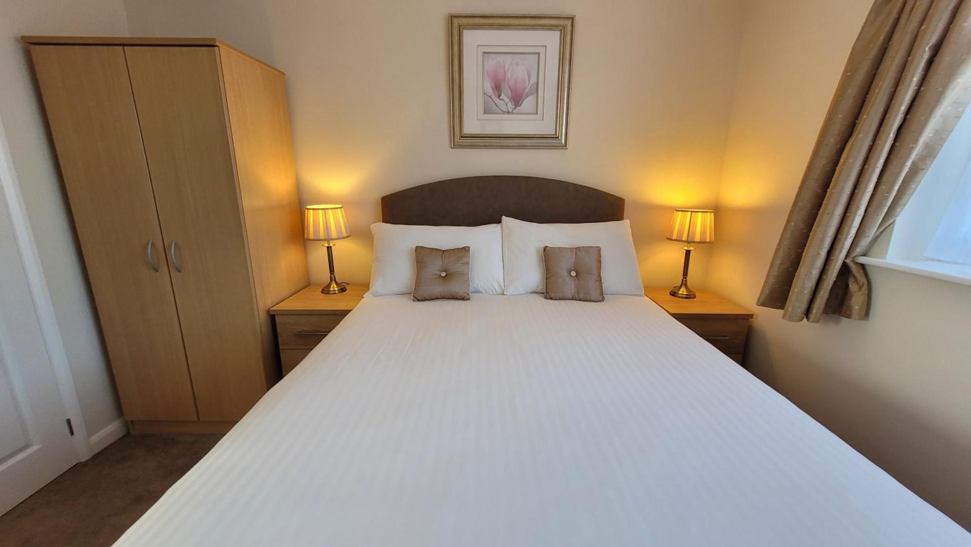Churston Way 4* Бриксем